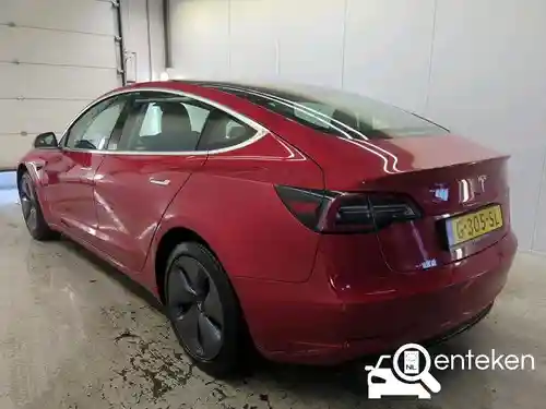 Tesla Model 3 Standard Range Plus 2019