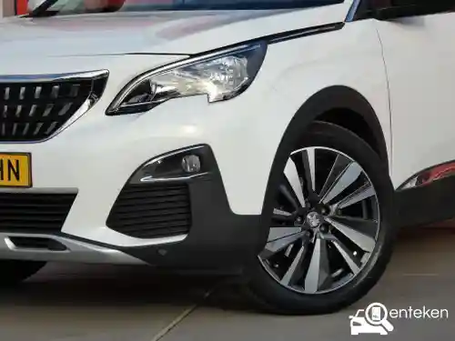 Peugeot 3008 1.2 PureTech 130 2019