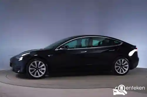 Tesla Model 3 Standard Range Plus 2019