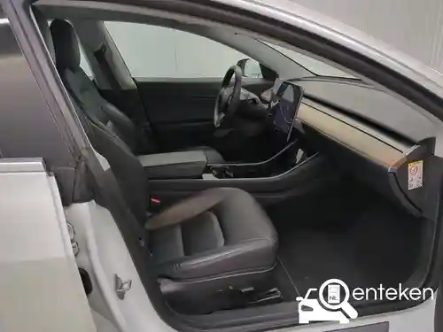 Tesla Model 3 Performance 2019