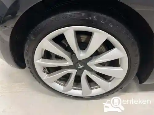 Tesla Model 3 Performance 2019