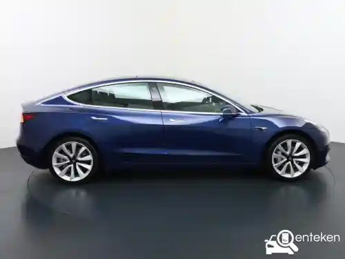 Tesla Model 3 Standard Range Plus 2019