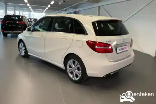 Mercedes-Benz B 180 2016