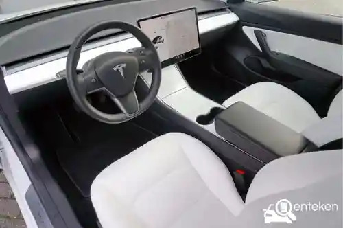 Tesla Model 3 Performance 2019