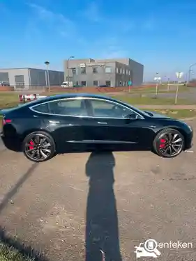 Tesla Model 3 Performance 2020