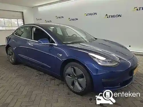 Tesla Model 3 Standard Range Plus 2019