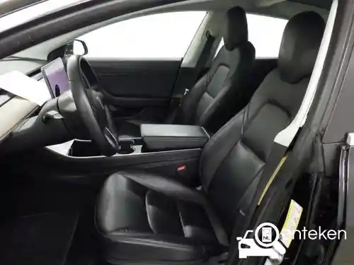Tesla Model 3 Standard Range Plus 2019