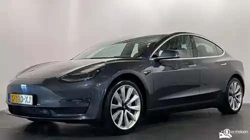 Tesla Model 3 Performance 2019