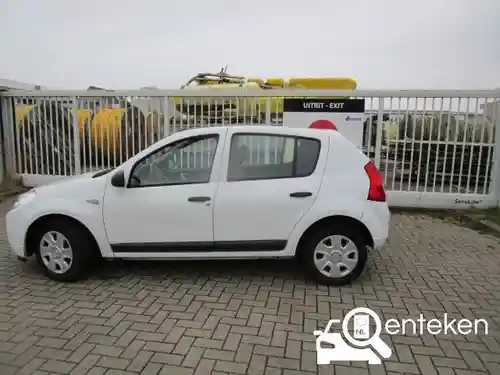 Dacia Sandero 1.4  2010