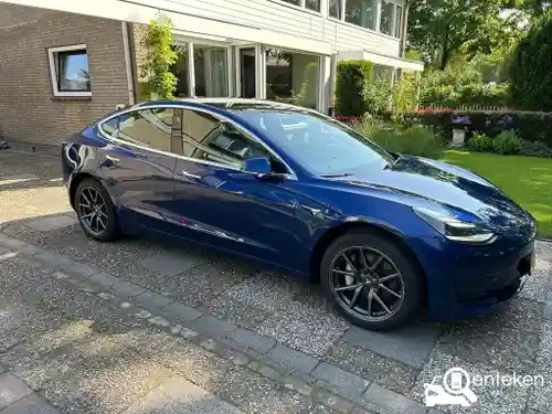 Tesla Model 3 Standard Range Plus 2019