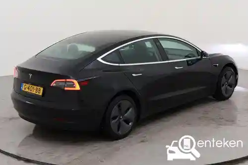 Tesla Model 3 Standard Range Plus 2019