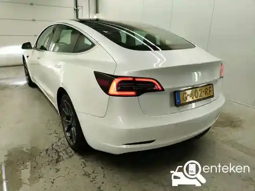 Tesla Model 3 Standard Range Plus 2019