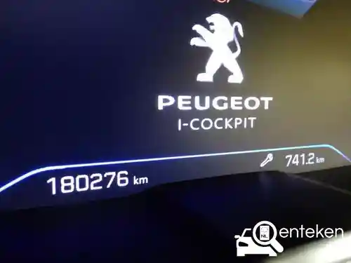 Peugeot 5008 1.2 PureTech 130 2020