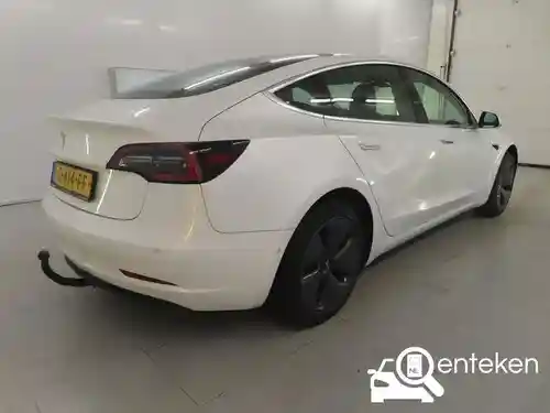 Tesla Model 3 Standard Range Plus 2019