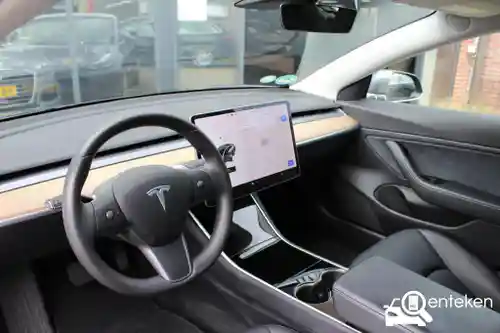 Tesla Model 3 Performance 2019