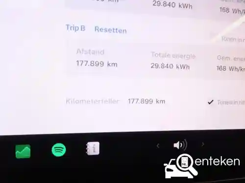 Tesla Model 3 Standard Range Plus 2019