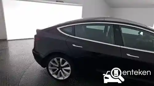 Tesla Model 3 Performance 2019
