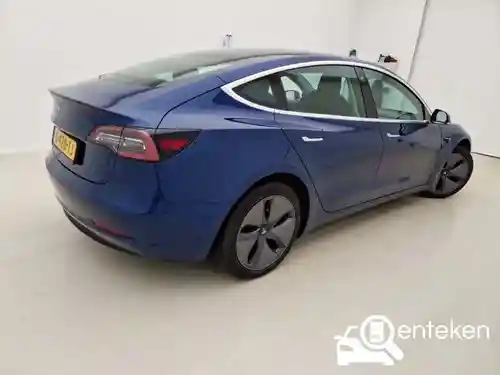 Tesla Model 3 Standard Range Plus 2019