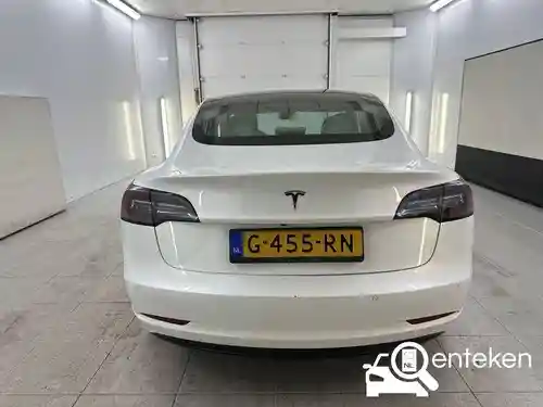 Tesla Model 3 Standard Range Plus 2019