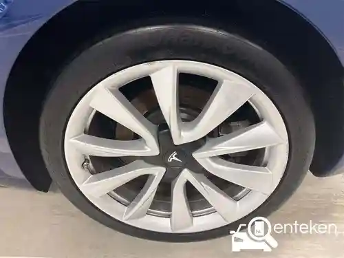 Tesla Model 3 Performance 2019