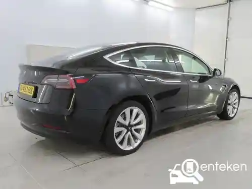 Tesla Model 3 Standard Range Plus 2019