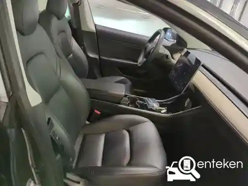 Tesla Model 3 Performance 2019