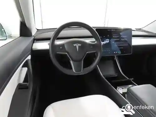 Tesla Model 3 Performance 2019