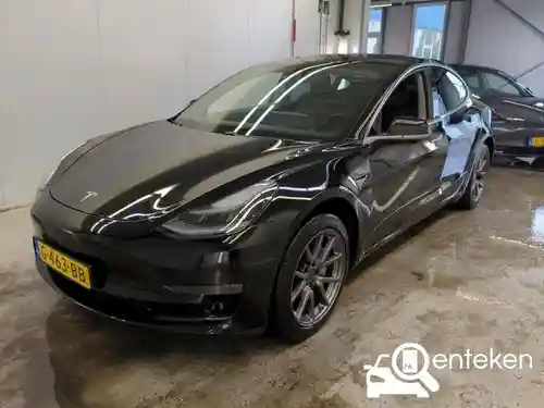 Tesla Model 3 Standard Range Plus 2019