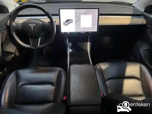 Tesla Model 3 Performance 2019