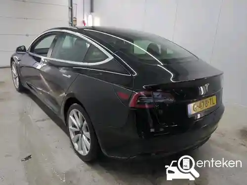 Tesla Model 3 Standard Range Plus 2019