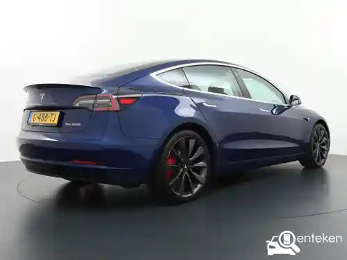 Tesla Model 3 Performance 2020