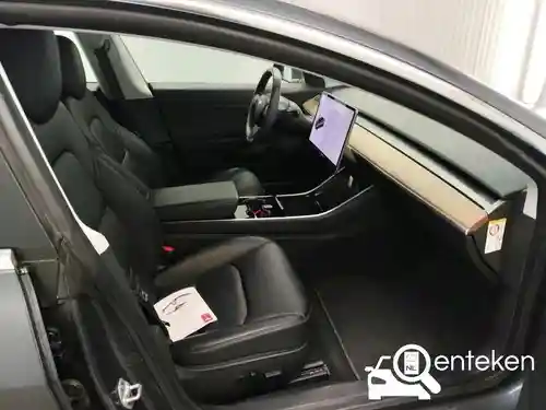 Tesla Model 3 Performance 2019