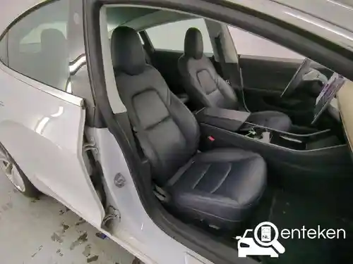 Tesla Model 3 Performance 2019