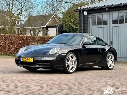 Porsche 911 Carrera Coupé 2004