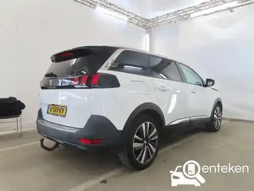 Peugeot 5008 1.2 PureTech 130 2020