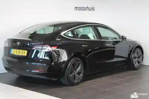 Tesla Model 3 Standard Range Plus 2019