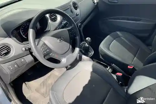 Hyundai i10 1.0 blue 2019