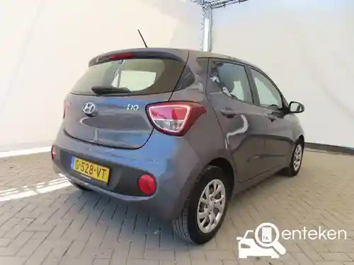 Hyundai i10 1.0 blue 2020