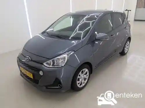 Hyundai i10 1.0 blue 2020