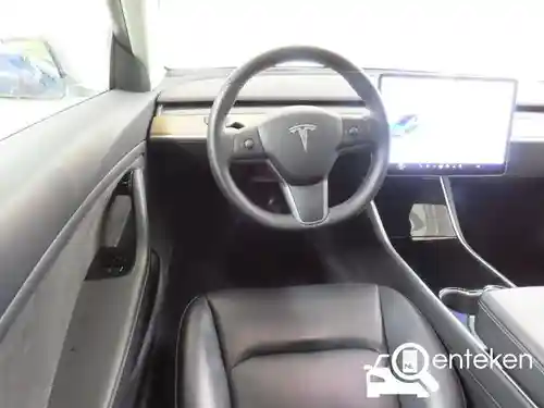 Tesla Model 3 Performance 2019