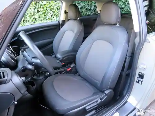 MINI  One 2019