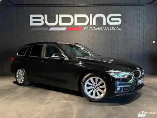 BMW 318i Touring 2016
