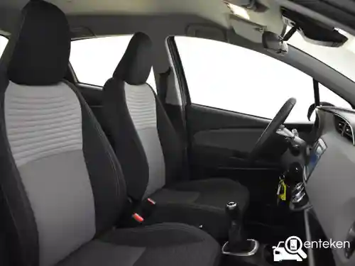 Toyota Yaris 1.0 2019