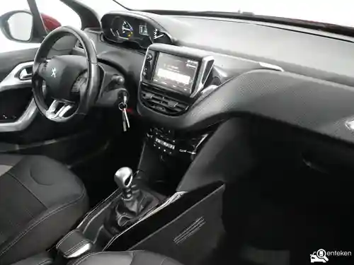 Peugeot 2008 1.2 PureTech 110 2019