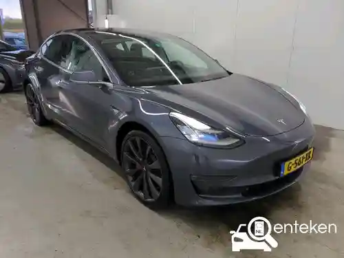 Tesla Model 3 Performance 2019