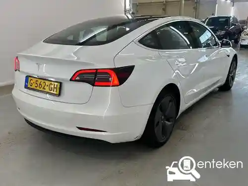 Tesla Model 3 Standard Range Plus 2019