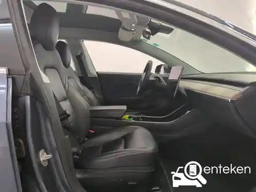 Tesla Model 3 Performance 2019