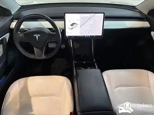 Tesla Model 3 Performance 2019