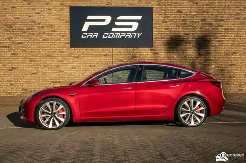 Tesla Model 3 Performance 2019