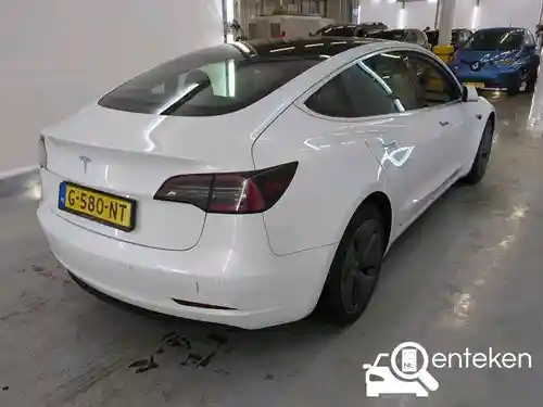 Tesla Model 3 Standard Range Plus 2019